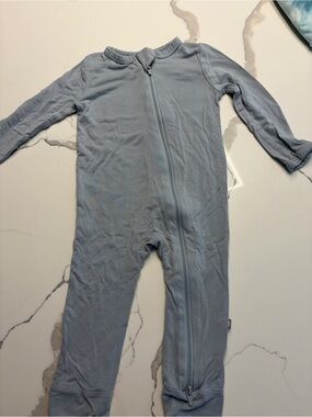 Kyte Baby Light Blue Zip-Front One-Piece Sleeper